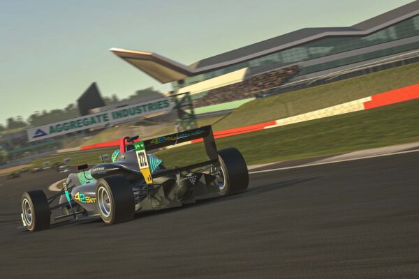 iRacing F3 Silverstone